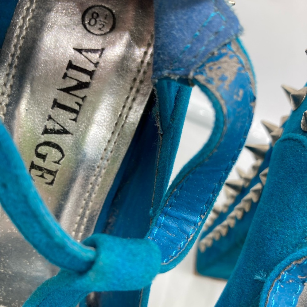 Vintage Blue Studded Heels Size 8.5 - Picture 9 of 10
